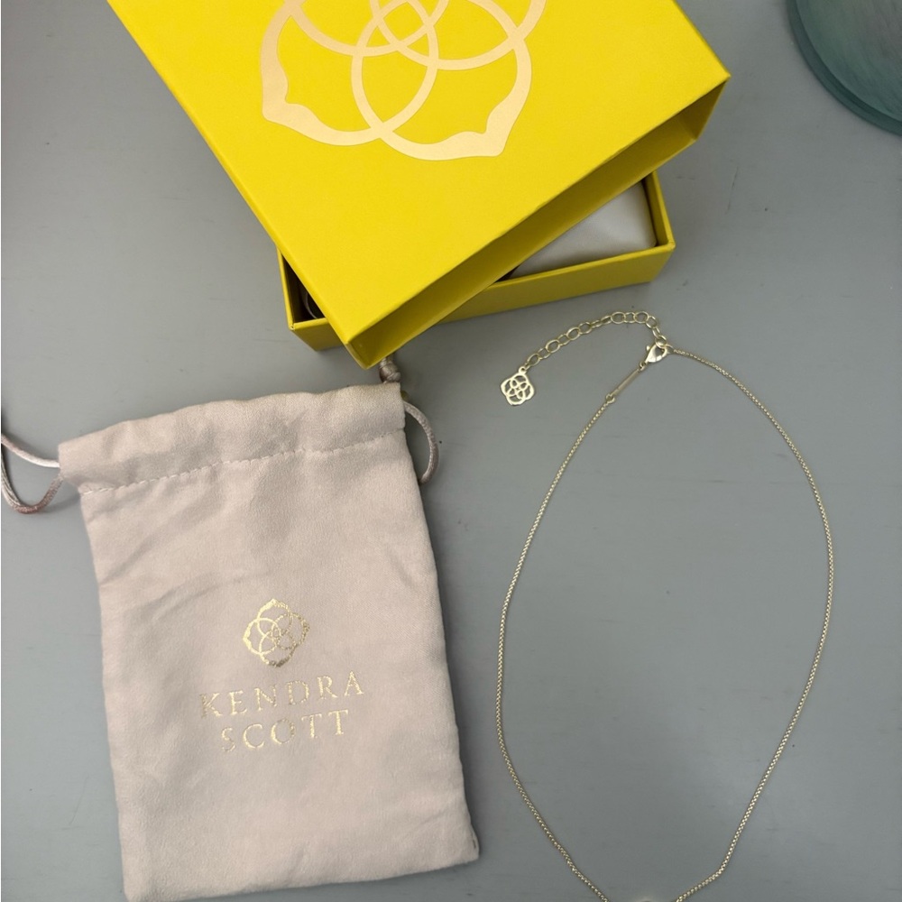 Kendra Scott Gold Necklace